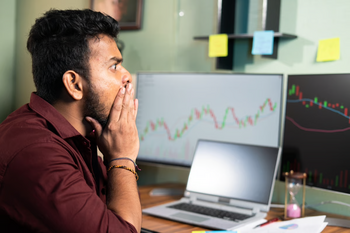 Here's Why I Wouldn't Touch Oklo With a 10-Foot Pole: https://g.foolcdn.com/editorial/images/848165/investors-gasps-at-computer.png