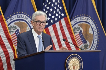 Will the Stock Market Crash in 2026? The Federal Reserve Has a Warning for Investors.: https://g.foolcdn.com/editorial/images/849471/jerome-powell-chair-powell-answers-reporters-questions-at-the-fomc-press-conference-4.jpg