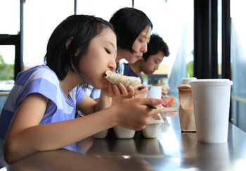 Chipotle Stock Under $45: Golden Opportunity or Value Trap?: https://g.foolcdn.com/editorial/images/849041/family-eating-tex-mex.jpg