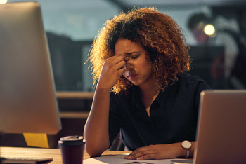 3 Bad Investing Mistakes I Won't Repeat in 2026 and Beyond: https://g.foolcdn.com/editorial/images/849902/frustrated-investor-at-computers.jpg