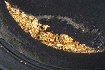 This Stock Had the Golden Touch in 2025, and It's Still Going Strong: https://g.foolcdn.com/editorial/images/850604/gold-pan-getty.jpg