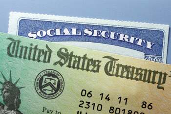 Here's How to Protect and Expand Social Security, According to One Hawaii Senator: https://g.foolcdn.com/editorial/images/850212/social-security.jpg