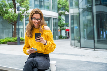 Best Stock to Buy Right Now: Amazon vs. Sea Limited: https://g.foolcdn.com/editorial/images/850868/shopping-online-with-a-smartphone.jpg