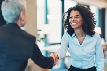 This 5.5%-Yielding Dividend Stock's More Than $1.5 Billion Partnership Sets the Stage for Continued Growth: https://g.foolcdn.com/editorial/images/850993/business-partnership-happy-handshake.jpg