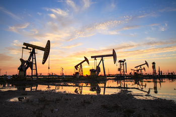 This 8%-Yielding Stock Offers a Risky but High Dividend as Energy Uncertainty Rises: https://g.foolcdn.com/editorial/images/851529/oil-rigs.jpg