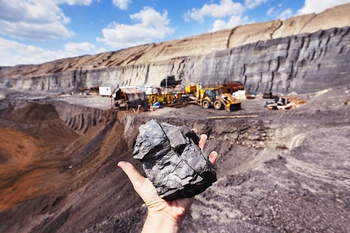 Here's Why Critical Metals Stock Jumped This Week: https://g.foolcdn.com/editorial/images/851492/mining-critical-minerals.jpg