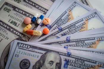 Where to Find Medical Debt Relief in Retirement: https://g.foolcdn.com/editorial/images/851719/medical-care.jpg