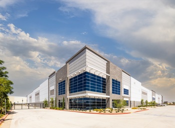How Carlisle Has Captured Big Profits in a Growth Industry: https://g.foolcdn.com/editorial/images/852167/commercial-building-getty.jpg