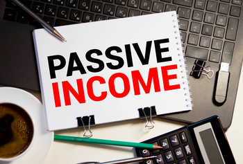 Want Decades of Passive Income? Buy This Index Fund in 2026 and Hold It Forever.: https://g.foolcdn.com/editorial/images/851807/getty-passive-income-extra-income.jpg