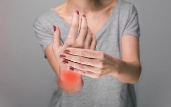 AVNS & Siemens Healthineers Team Up on Advanced Integrated Pain Care: https://staticx-tuner.zacks.com/images/articles/main/2e/4109.jpg