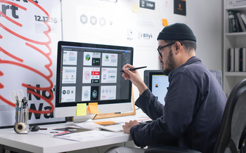 1 AI Stock Down 14% to Start 2026 That Looks Like an Absolute Bargain Right Now: https://g.foolcdn.com/editorial/images/852714/gettyimages-graphic-designer-going-over-layout-on-computer.jpeg