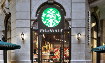 Starbucks Investors Just Got Good News About the Company's Turnaround Efforts: https://g.foolcdn.com/editorial/images/853432/starbucks-stock-sbux-earnings.png