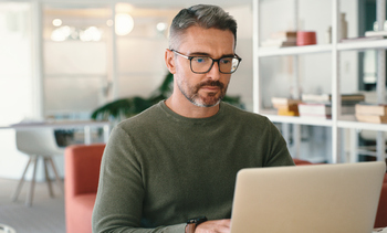 Why Some Americans Have a Negative Net Worth -- and How to Avoid It: https://g.foolcdn.com/editorial/images/852871/man-40s-serious-gettyimages-1477080016.jpg