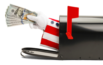 Retirees on Social Security Just Got Some Good News From Uncle Sam: https://g.foolcdn.com/editorial/images/853214/uncle-sam-hand-with-money-coming-out-of-mailbox.jpg