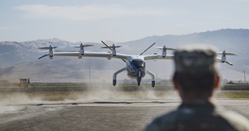 Should You Buy Archer Aviation While It's Below $8?: https://g.foolcdn.com/editorial/images/853444/archer_aviation.jpg