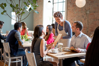 A Restaurant Rotation Is Underway: Traffic Tells the Story: https://g.foolcdn.com/editorial/images/853315/gettyimages-622007868.jpg