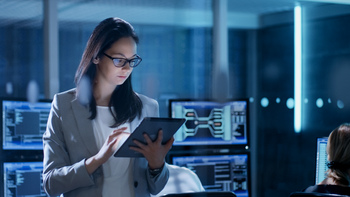 AI Spending Doubles: Why This $500 Billion Boom Makes Equinix a Buy for 2026: https://g.foolcdn.com/editorial/images/852382/woman-analyst-data-center-tablet-controls.jpg