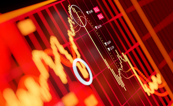 The Stock Market Does This Every 4 Years. It Signals an Alarming Drop in the S&P 500 in 2026 If History Repeats Itself.: https://g.foolcdn.com/editorial/images/854296/market-red-1.jpg