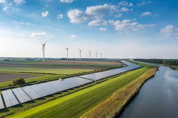 Forget AI Stocks: This Energy Stock Has AI-Sized Upside Without the Tech Stock Risk Profile: https://g.foolcdn.com/editorial/images/852313/gettyimages-1450272068-601x400-bf06395.jpg