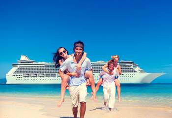 Don't You Dare Buy the Cheapest Cruise Line Stock: https://g.foolcdn.com/editorial/images/854430/gettycruisecouples.jpg