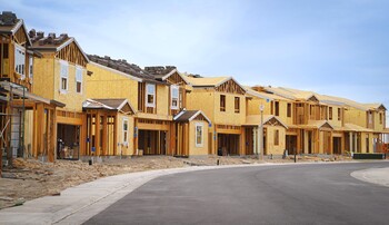 Lennar Wants to Build "Trump Homes." Is It Time to Consider an Investment?: https://g.foolcdn.com/editorial/images/854384/gettyimages-2172287638-1.jpg