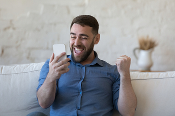 Why Bloom Energy Stock Is Skyrocketing in After-Hours Trading: https://g.foolcdn.com/editorial/images/854977/investor-celebrates-while-checking-smartphone.jpg