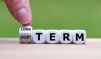 Is Baxter International an Underrated Healthcare Investment Play?: https://g.foolcdn.com/editorial/images/853060/23_11_28-a-finger-flipping-dice-that-spell-out-long-term-and-short-term-_mf-dload-gettyimages-1134479990-1369x800-60dadfc.jpg