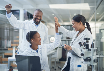 Better Weight Loss Drug Stock Buy: Eli Lilly vs Viking Therapeutics: https://g.foolcdn.com/editorial/images/861065/scientists-high-five-smile.jpg
