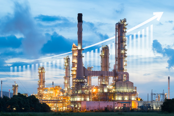 Warren Buffett Bought 8 Million Shares of This Oil Giant and $100 Oil Proves Him Right: https://g.foolcdn.com/editorial/images/861146/gettyimages-1412844824.jpg