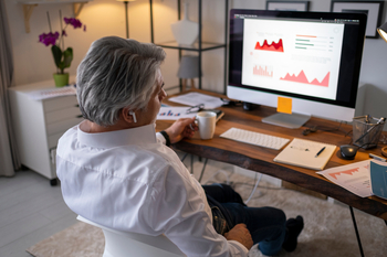 Is FMC Stock Going to $15?: https://g.foolcdn.com/editorial/images/857584/gettyimages-1454442848-1200x800-5b2df792.jpg