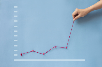 S&P 500, Nasdaq Surge as Investors Weigh Fed Comments and Geopolitical Developments: https://g.foolcdn.com/editorial/images/863578/hand-pulling-business-finance-growth-chart-up.jpg