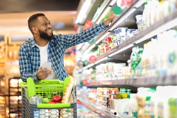 This Controversial Move Could Unlock More Growth for Walmart: https://g.foolcdn.com/editorial/images/864064/person-grocery-shopping-in-a-store.jpg