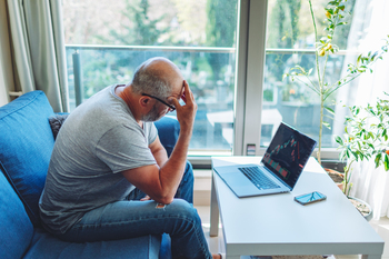 Microsoft Stock Is Down 30% From Its Peak. History Says This Is What Happens Next.: https://g.foolcdn.com/editorial/images/863345/person-sitting-in-chair-looking-at-a-crashing-stock-price.jpg