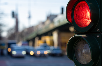 Why Rezolve AI Stock Tanked by Almost 10% Today: https://g.foolcdn.com/editorial/images/864690/red-traffic-light.jpg
