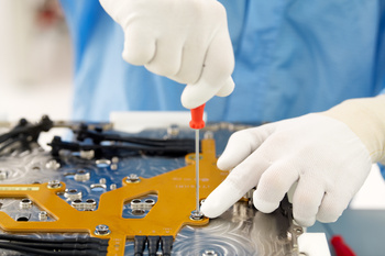 Prediction: The Nasdaq Downturn Is Going to End Next Week: https://g.foolcdn.com/editorial/images/864275/asml-chip-source-company.jpg