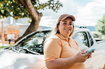 Airbnb Is Testing Airport Pickups. What's the Next Big Move for the Company?: https://g.foolcdn.com/editorial/images/864511/gettyimages-2028925386.jpg
