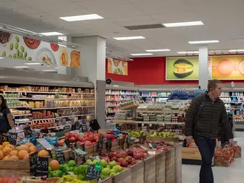 3 Retail REITs Poised to Gain From Resilient Demand and Limited Supply: https://staticx-tuner.zacks.com/images/articles/main/42/146692.webp
