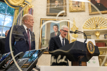 Forget Innovation! Tim Cook's Greatest Contribution to Apple Is This $841 Billion Acquisition.: https://g.foolcdn.com/editorial/images/866694/president-donald-trump-aapl-ceo-tim-cook-wh-photo-daniel-torok.jpg