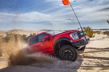 How GM Plans to Take Advantage of Rare Ford Weakness: https://g.foolcdn.com/editorial/images/869646/2023-f-150-raptor-r_media-drive_11.jpg
