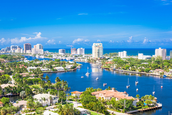 Fort Lauderdale Isn't Just for Vacationers -- Retirees Are Moving in for the Lifestyle: https://g.foolcdn.com/editorial/images/852994/fort-lauderdale-with-canals-and-ocean-1201x801-d21b45d.jpg