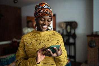 A 100% Return on a 401(k) Investment Is Possible. Here's How: https://g.foolcdn.com/editorial/images/855254/smiling-person-looking-at-smartphone.jpg