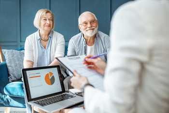 The 1 Stock I'd Buy Before AGNC Investment Right Now: https://g.foolcdn.com/editorial/images/855431/retiree-financial-advisor.jpg