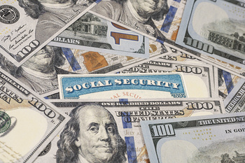 Are You Really Ready to Start Collecting Social Security? 3 Signs It Might Be the Perfect Time.: https://g.foolcdn.com/editorial/images/855261/beforeclaimingss.jpg