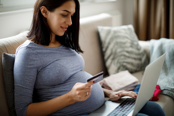 Should You Buy Klarna Stock Before Feb. 19?: https://g.foolcdn.com/editorial/images/856309/pregnant-woman-online-shopping-1200x800-5b2df79.jpg