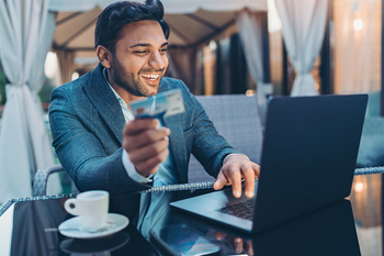 The Smartest Growth Stock to Buy With $500 Right Now: https://g.foolcdn.com/editorial/images/855122/online-shopping-buy-virtual-e-commerce-amazon-etsy-credit-card.jpg
