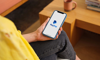 Bear Market Sell-Off: Is PayPal Stock a Buy After Its 20% Plunge?: https://g.foolcdn.com/editorial/images/856639/person-holding-phone-with-paypal-app-2_paypal.jpg