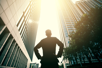 Vornado Realty Trust Could Soar If These 2 Things Go Right: https://g.foolcdn.com/editorial/images/855428/a-person-looking-up-at-office-buildings.jpg