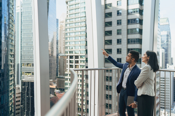 CoStar's Core Network Runs at 47% Margins. Is Homes.com Still Driving the Discount?: https://g.foolcdn.com/editorial/images/856654/gettyimages-1395718068.jpg