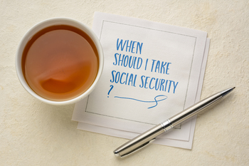 Are You Really Ready to Start Collecting Social Security? 3 Signs It Might Be the Perfect Time: https://g.foolcdn.com/editorial/images/856476/gettyimages-1407407984.jpg
