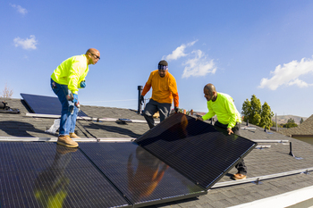 Why Sunrun Crashed Today: https://g.foolcdn.com/editorial/images/858472/team-installing-solar-panels-renewable-energy.jpg